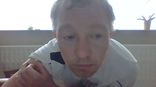 bertolini online show from March 11, 8:08 am