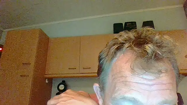 Snapshot of bertolini chatting on July 8, 9:59 pm bertolini online show from July 8, 9:59 pm