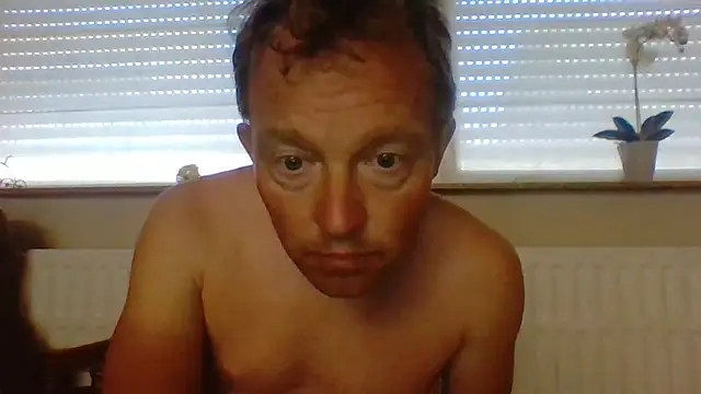 Snapshot of bertolini chatting on July 11, 4:18 pm bertolini online show from July 11, 4:18 pm