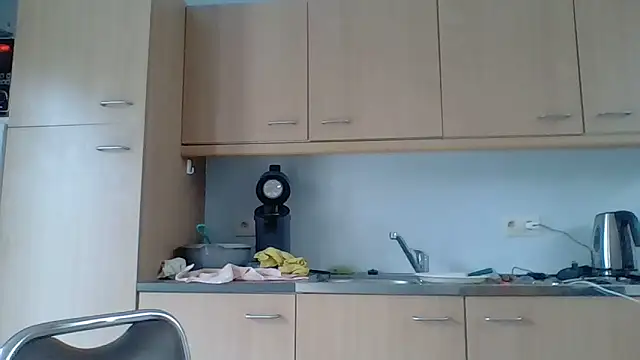 Snapshot of bertolini chatting on May 29, 3:40 pm bertolini online show from May 29, 3:40 pm