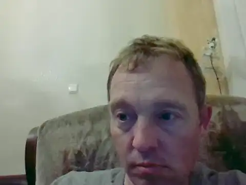 Snapshot of bertolini chatting on March 13, 9:05 pm bertolini online show from March 13, 9:05 pm