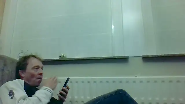 bertolini online show from December 1, 10:32 pm