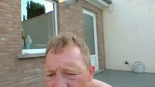 Snapshot of bertolini chatting on May 24, 5:02 pm bertolini online show from May 24, 5:02 pm