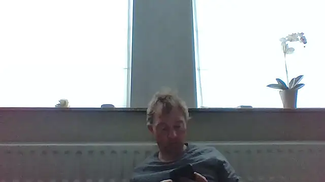 bertolini online show from April 13, 1:26 pm