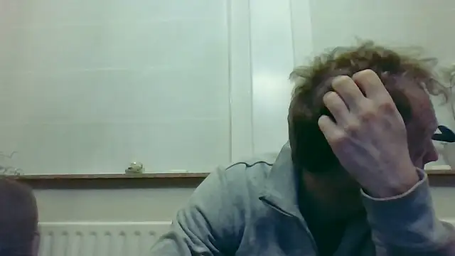 bertolini online show from March 24, 9:15 pm