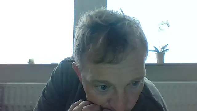 Snapshot of bertolini chatting on June 11, 1:52 pm bertolini online show from June 11, 1:52 pm
