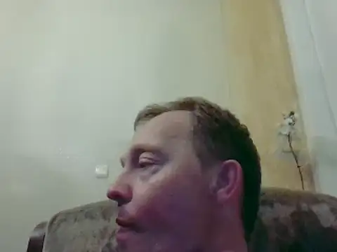 Snapshot of bertolini chatting on March 14, 9:21 pm bertolini online show from March 14, 9:21 pm