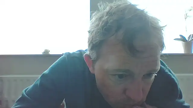 bertolini online show from March 30, 1:01 pm