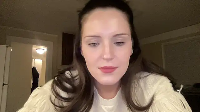 Snapshot of sexylilly69 chatting on December 15, 3:45 am sexylilly69 online show from December 15, 3:45 am