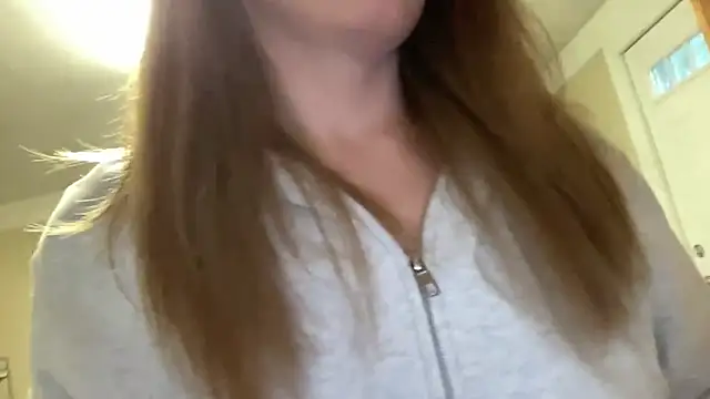 sexylilly69 online show from April 16, 11:18 pm