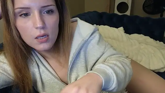 sexylilly69 online show from April 6, 4:30 am