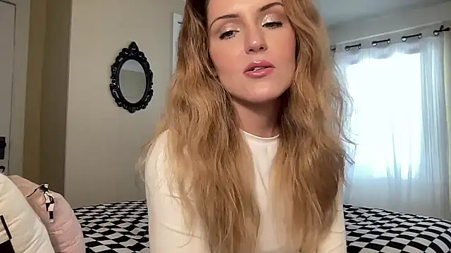 sexylilly69 online show from July 4, 9:08 pm
