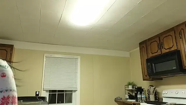 sexylilly69 online show from January 13, 4:49 am