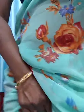 Snapshot of indian-adhaya chatting on November 9, 4:49 am indian-adhaya online show from November 9, 4:49 am