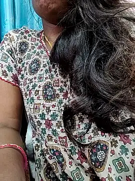 Snapshot of indian-adhaya chatting on May 10, 5:33 am indian-adhaya online show from May 10, 5:33 am