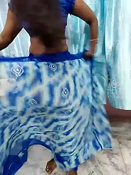 Snapshot of indian-adhaya chatting on April 27, 12:25 pm indian-adhaya online show from April 27, 12:25 pm