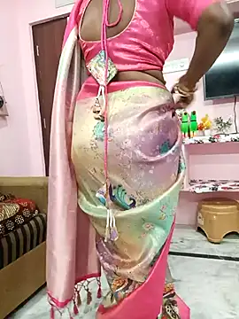 Snapshot of indian-adhaya chatting on February 21, 1:11 pm indian-adhaya online show from February 21, 1:11 pm