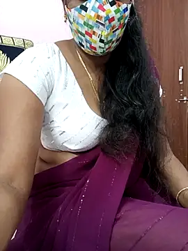 Snapshot of indian-adhaya chatting on October 5, 6:04 am indian-adhaya online show from October 5, 6:04 am