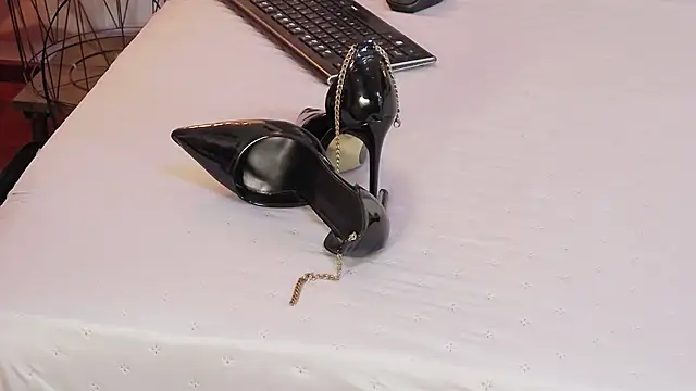 AryaEve online show from February 13, 6:57 am