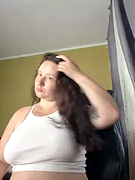 Snapshot of AlexaLexie chatting on July 8, 10:38 am AlexaLexie online show from July 8, 10:38 am
