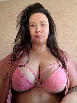 AlexaLexie online show from March 10, 7:01 am