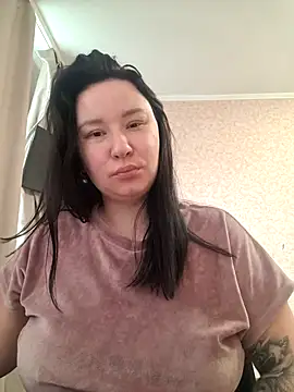 Snapshot of AlexaLexie chatting on October 2, 7:45 am AlexaLexie online show from October 2, 7:45 am