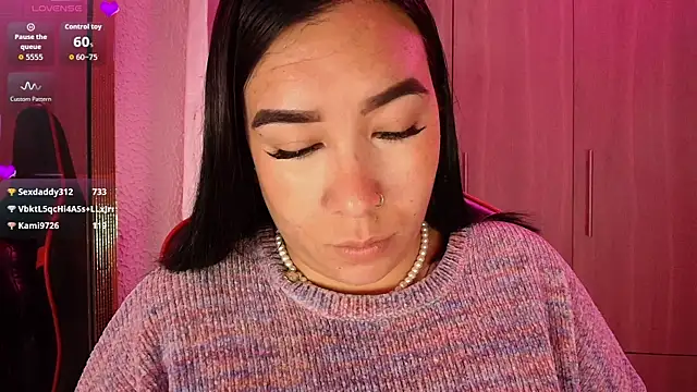 leahtemptation3 online show from November 29, 10:48 am