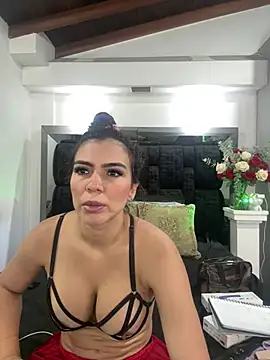 Arianna Jones1 online show from July 16, 12:07 am
