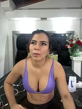 Arianna Jones1 online show from June 7, 2:17 am