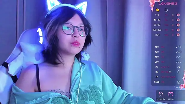 maydaykimmy online show from December 16, 8:35 pm