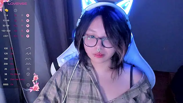 maydaykimmy online show from February 7, 10:18 pm