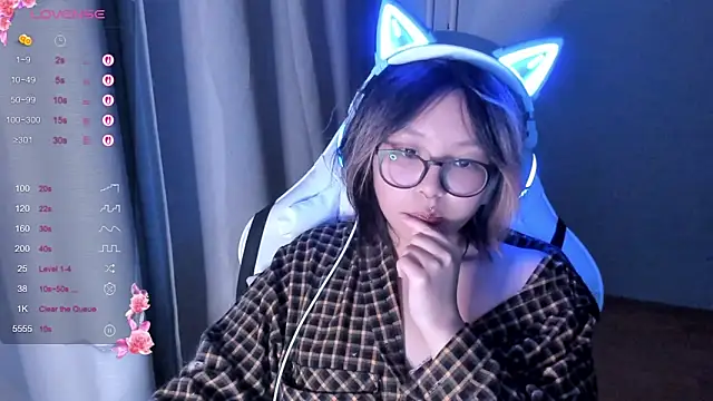 maydaykimmy online show from November 11, 1:00 am