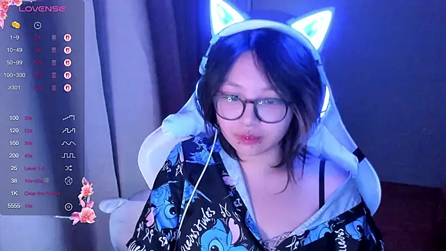 maydaykimmy online show from December 18, 8:45 pm