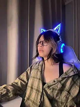 maydaykimmy online show from November 20, 9:15 pm