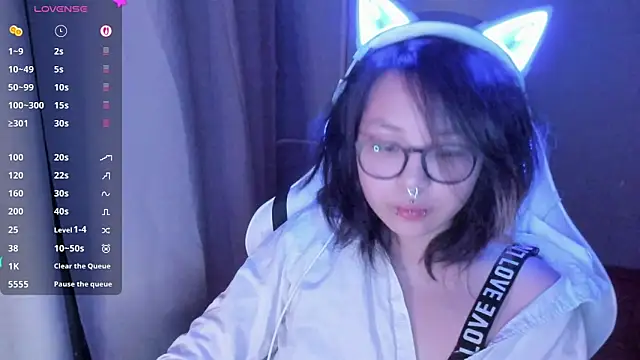 maydaykimmy online show from April 3, 8:37 pm