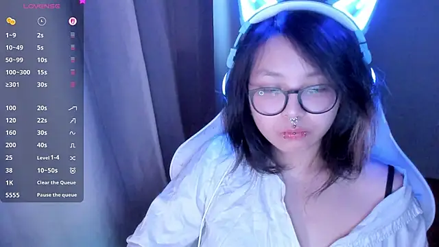 maydaykimmy online show from April 23, 2:40 am