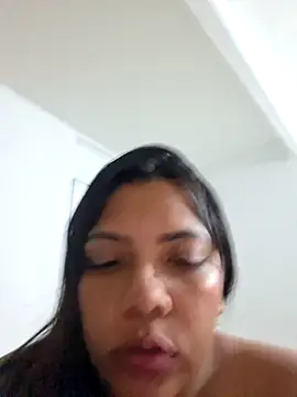 CanelitaPasion online show from October 31, 11:11 pm