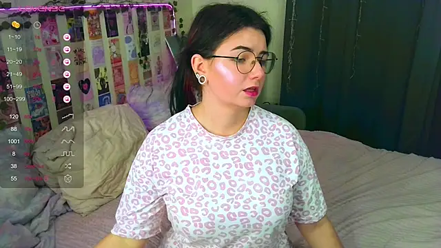 Snapshot of ss-katekisa-ss chatting on September 21, 7:30 pm ss-katekisa-ss online show from September 21, 7:30 pm