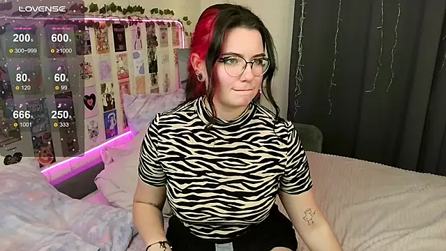 Snapshot of ss-katekisa-ss chatting on February 26, 2:27 pm ss-katekisa-ss online show from February 26, 2:27 pm