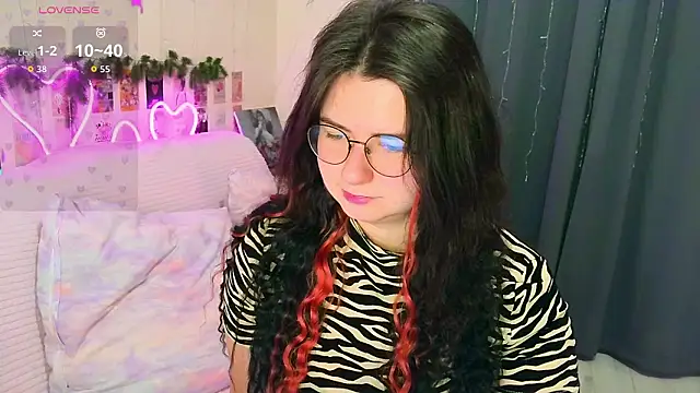 ss-katekisa-ss online show from March 3, 8:16 pm