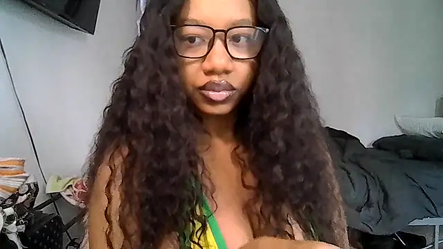 goddessdaisysky online show from May 1, 2:33 pm