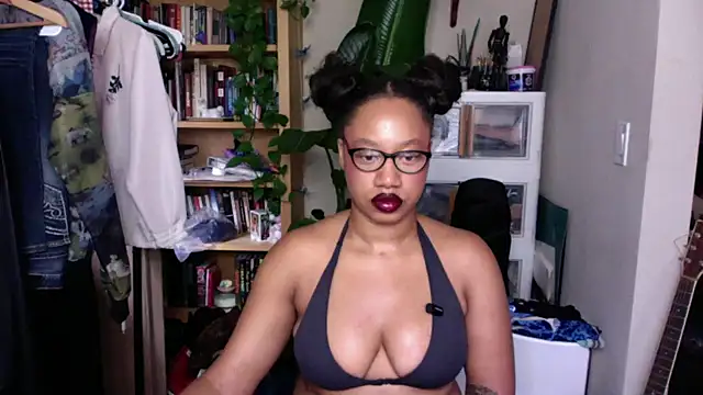 goddessdaisysky online show from September 14, 5:24 pm