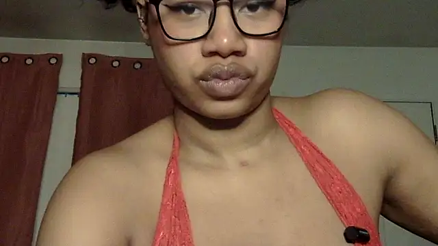 Snapshot of goddessdaisysky chatting on November 20, 3:12 pm goddessdaisysky online show from November 20, 3:12 pm