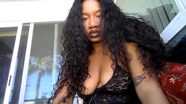 goddessdaisysky online show from March 29, 6:20 pm
