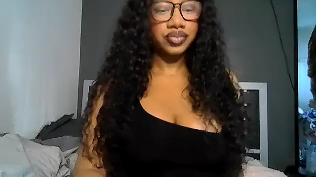 Snapshot of goddessdaisysky chatting on March 8, 5:49 pm goddessdaisysky online show from March 8, 5:49 pm