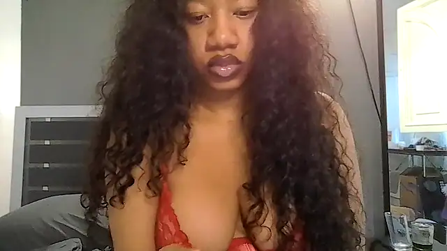 Snapshot of goddessdaisysky chatting on March 18, 4:41 pm goddessdaisysky online show from March 18, 4:41 pm