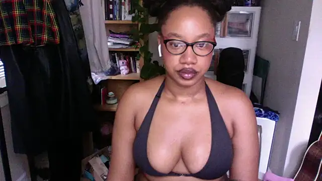 goddessdaisysky online show from September 22, 2:34 pm
