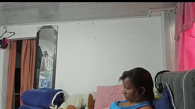 Laflaka22 online show from June 22, 4:48 pm