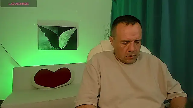 Snapshot of FERDIGNAN0329 chatting on November 20, 10:42 pm FERDIGNAN0329 online show from November 20, 10:42 pm