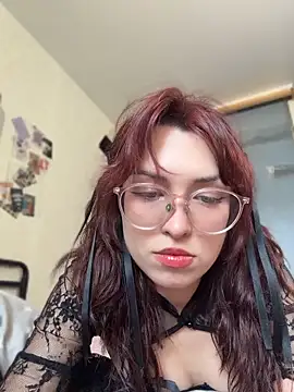 Evangeline Lawrence  online show from April 19, 10:16 am